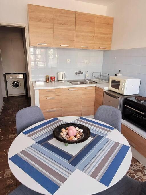 Plovdiv Top Center 2 Bdrm Apartment, 5Min From Central Square & Garden, Free Parking Экстерьер фото